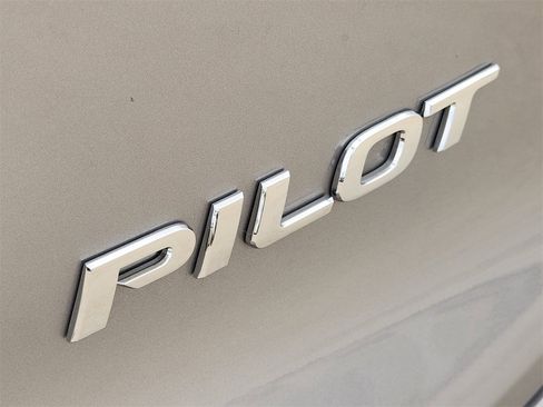Certified 2022 Honda Pilot EX-L image 10