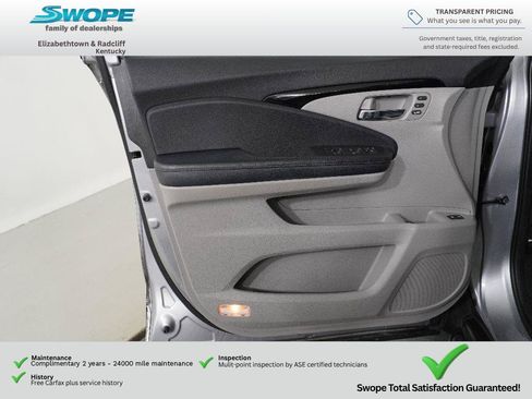 Used 2017 Honda Pilot Touring image 13