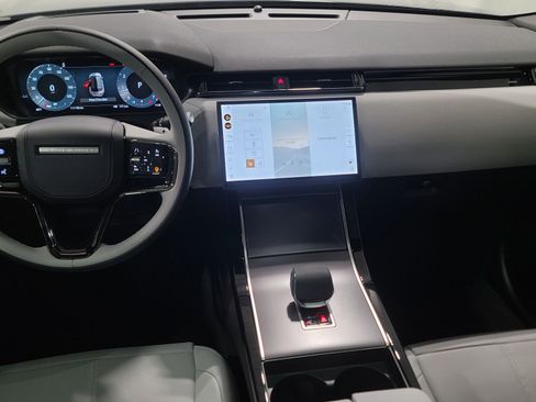 New 2026 Land Rover Range Rover Velar S image 5