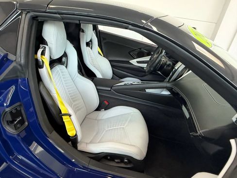 Used 2026 Chevrolet Corvette Stingray Preferred Conv w/ Z51 Performance Package RWD image 16