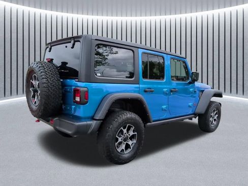 Used 2023 Jeep Wrangler Unlimited Rubicon w/ Cold Weather Group AWD/4WD image 8