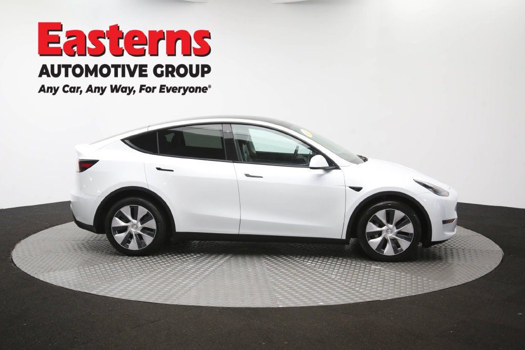 Used 2022 Tesla Model Y Long Range AWD/4WD image 42