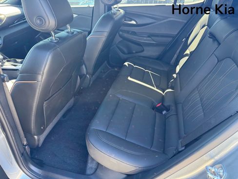 Used 2025 Buick Envista Avenir FWD image 12