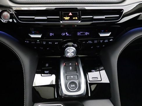 Used 2023 Acura MDX SH-AWD w/ Advance Package image 26