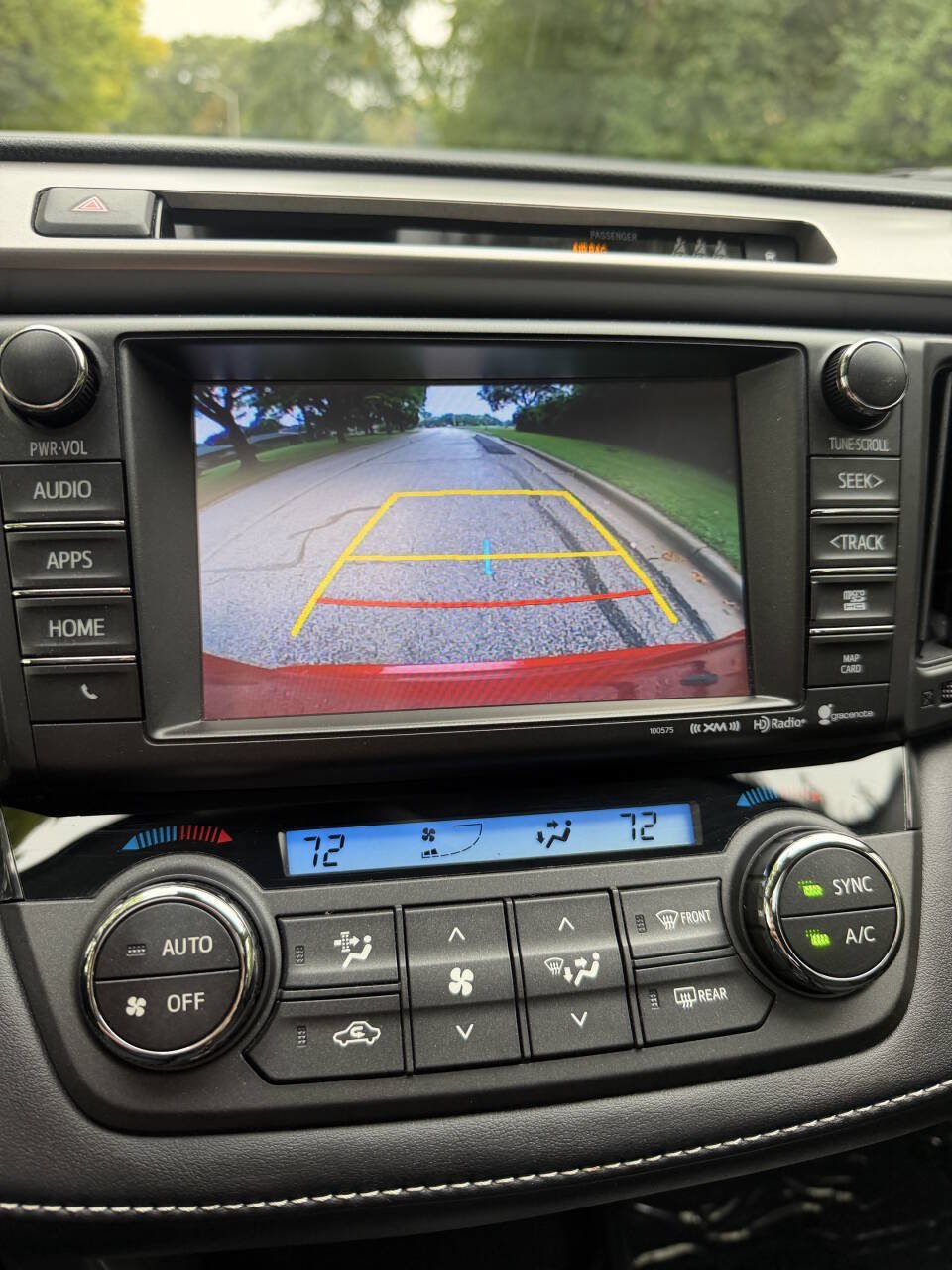 Used 2017 Toyota RAV4 XLE FWD image 20