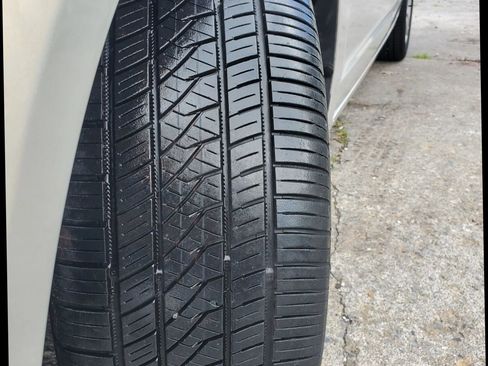 Used 2009 Ford Fusion SEL FWD image 22