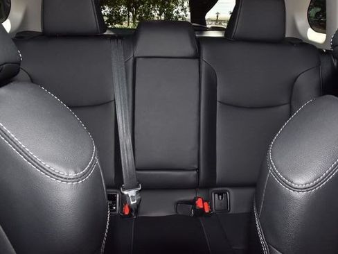 Used 2026 Toyota Corolla Cross XLE w/ Convenience Package FWD image 20