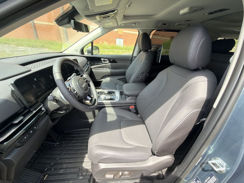 New 2026 Kia Carnival SX Prestige FWD image 25