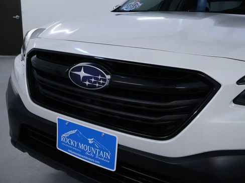 Used 2020 Subaru Outback Onyx Edition XT w/ Popular Package #2 image 9