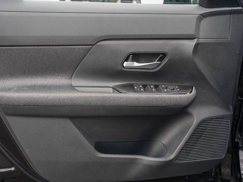 New 2026 Nissan Kicks SV image 21