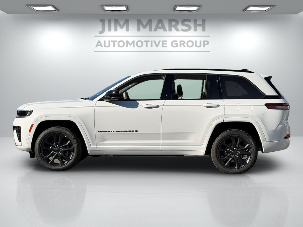 New 2026 Jeep Grand Cherokee Limited AWD/4WD image 3