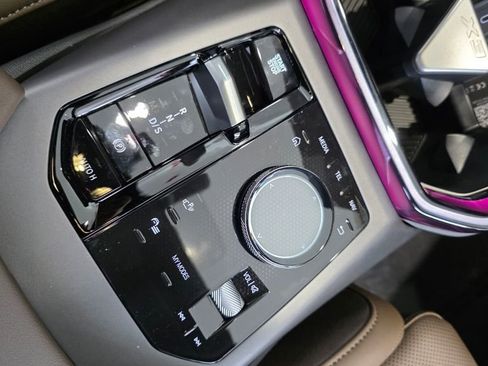 New 2026 BMW X3 xDrive30 w/ Premium Package image 15