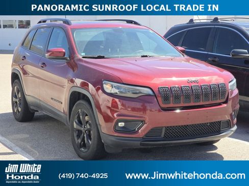 Used 2019 Jeep Cherokee Latitude Plus AWD/4WD image 1
