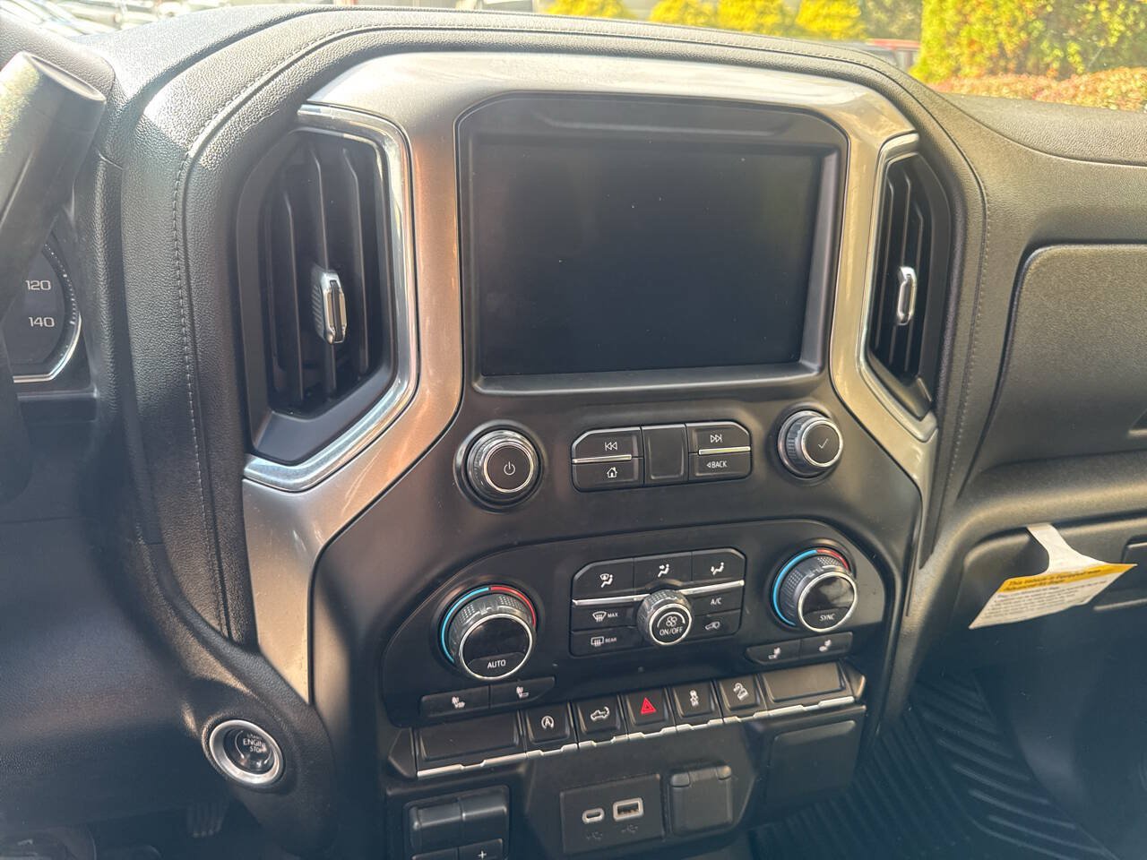 Used 2021 Chevrolet Silverado 1500 RST w/ Z71 Off-Road Package AWD/4WD image 20