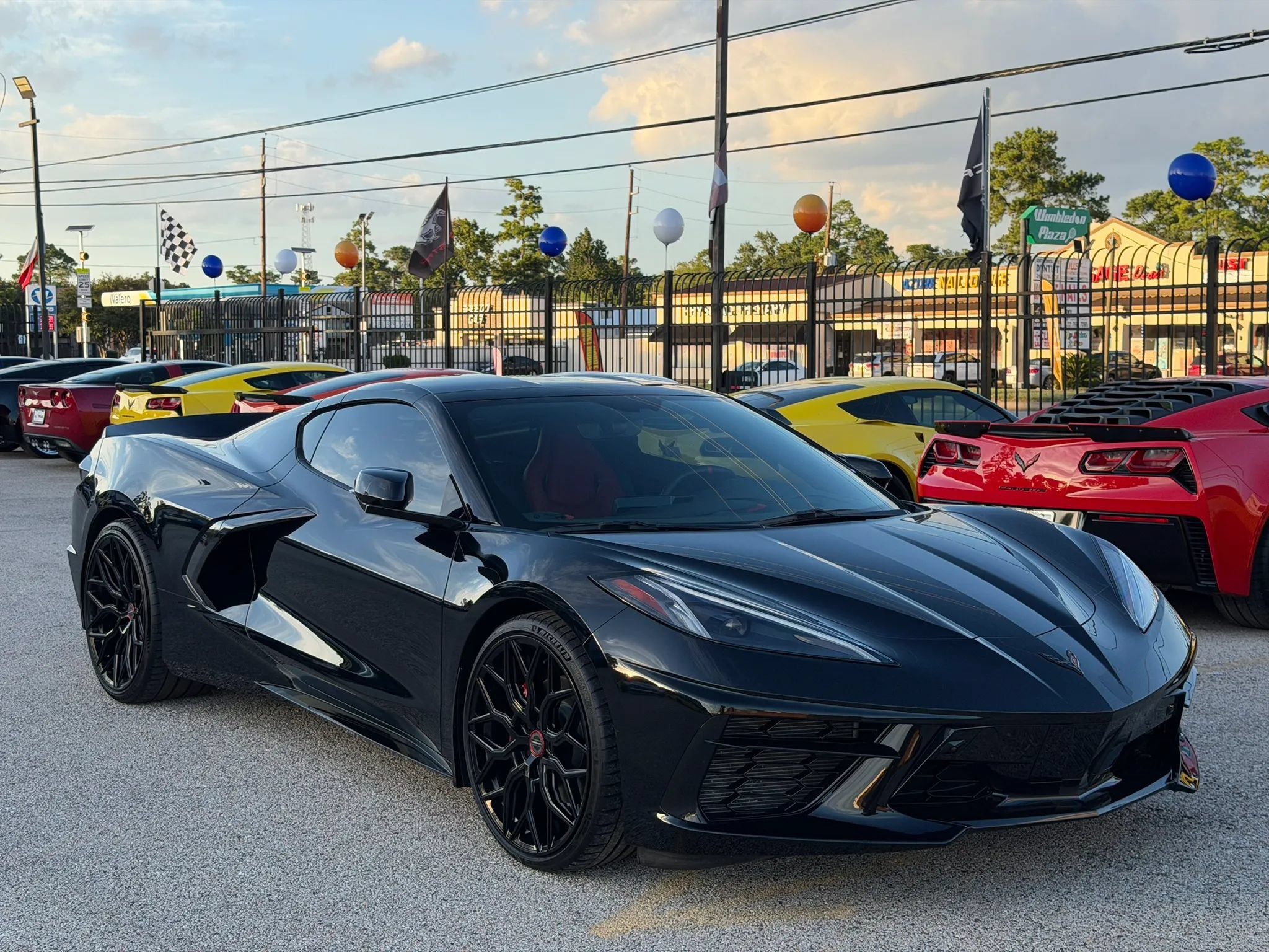 Used 2020 Chevrolet Corvette Stingray Preferred Cpe w/ 2LT Preferred Equipment Group RWD image 7