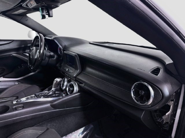 Used 2019 Chevrolet Camaro LT RWD image 27