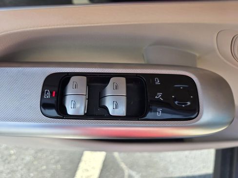 Certified 2026 Mercedes-Benz GLC 300 4MATIC image 13