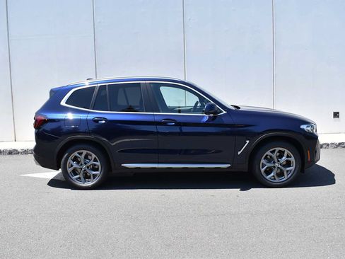 Used 2023 BMW X3 xDrive30i w/ Premium Package AWD/4WD image 4