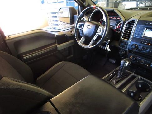 Used 2018 Ford F150 Raptor image 23