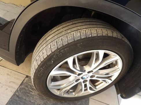Used 2017 BMW X1 xDrive28i AWD/4WD image 25