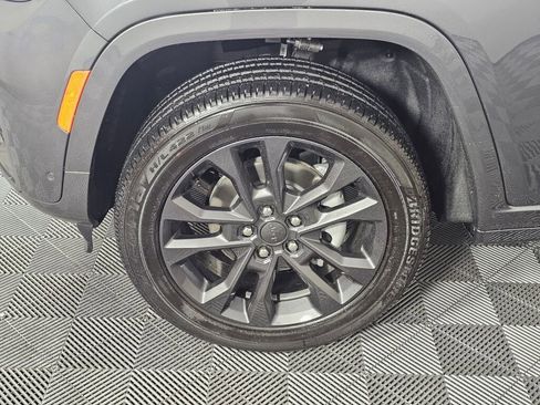 New 2026 Jeep Grand Cherokee Limited AWD/4WD image 10