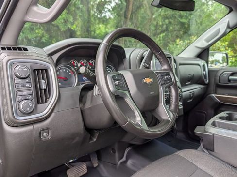 Used 2020 Chevrolet Silverado 1500 LT w/ Fleet Comfort Package AWD/4WD image 29