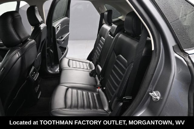 Used 2024 Ford Edge SEL AWD/4WD image 11