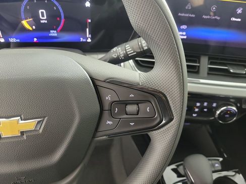 New 2026 Chevrolet Trax LT image 24