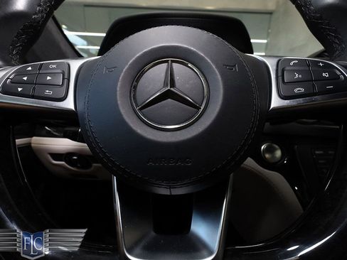 Used 2017 Mercedes-Benz SL 63 AMG image 32