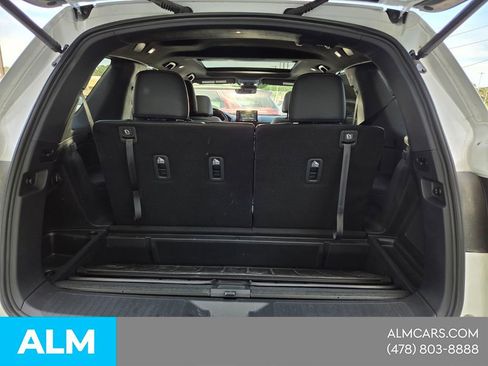 Used 2025 Honda Pilot TrailSport image 13