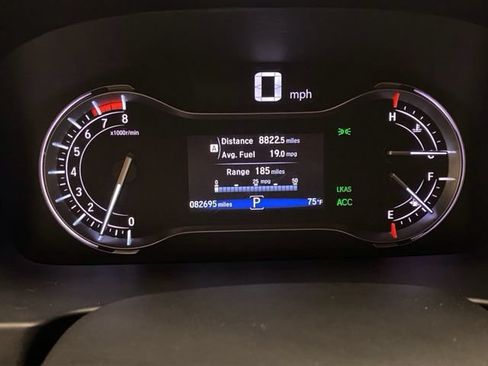 Used 2018 Honda Pilot Touring image 29