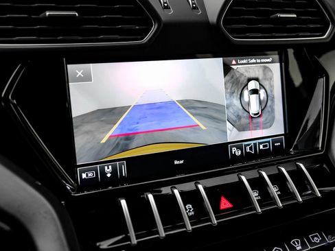 Used 2021 Lamborghini Urus image 77