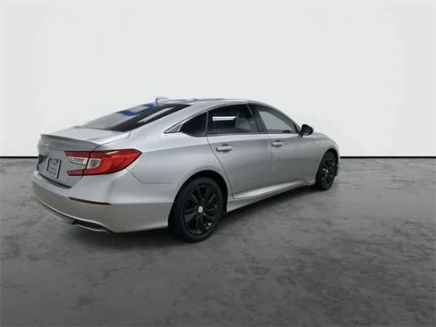 Used 2020 Honda Accord LX image 4