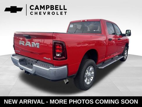 Used 2026 RAM 2500 Big Horn AWD/4WD image 5