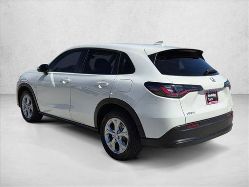 Used 2024 Honda HR-V LX image 8