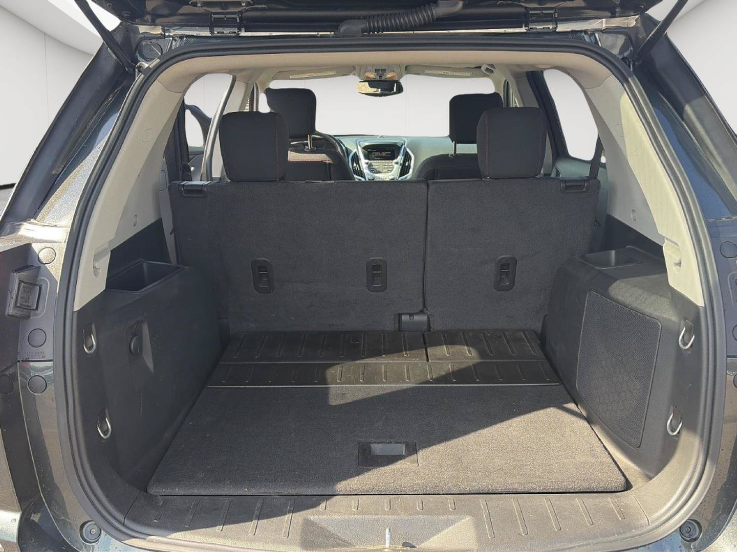Used 2017 GMC Terrain SLE w/ Convenience Package FWD image 16