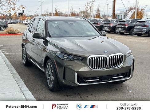 New 2026 BMW X5 xDrive50e image 9