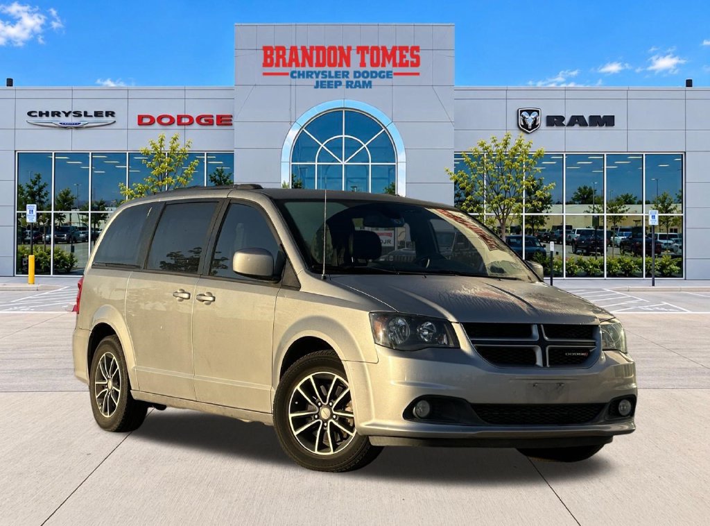 Used 2018 Dodge Grand Caravan GT FWD image 1