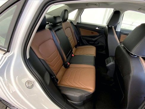 New 2026 Volkswagen Jetta SEL image 10