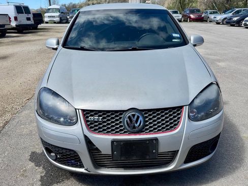 Used 2009 Volkswagen GTI 2-Door image 8
