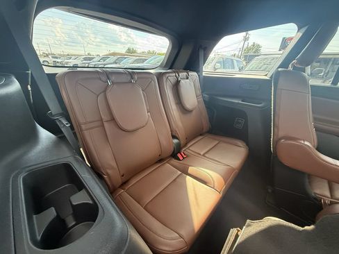 Used 2022 Lincoln Aviator Reserve w/ Equipment Group 201A AWD/4WD image 21