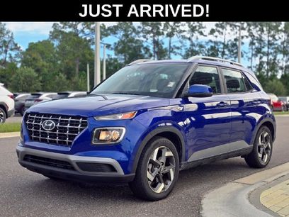 Used 2022 Hyundai Venue SEL