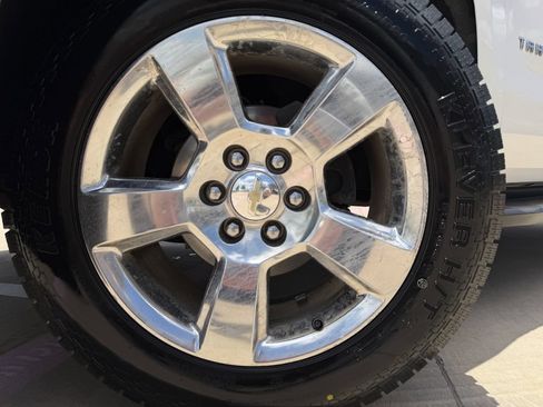Used 2020 Chevrolet Tahoe LT RWD image 9