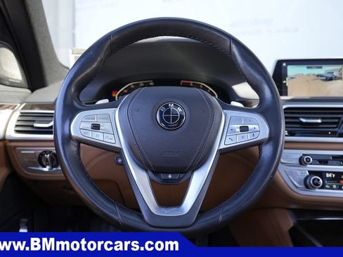 Used 2020 BMW 750i xDrive w/ Cold Weather Package AWD/4WD image 51
