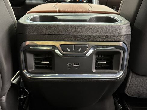 Used 2026 GMC Sierra 3500 Denali Ultimate AWD/4WD image 44