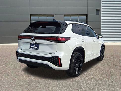 New 2026 Volkswagen Tiguan SE R-Line AWD/4WD image 7