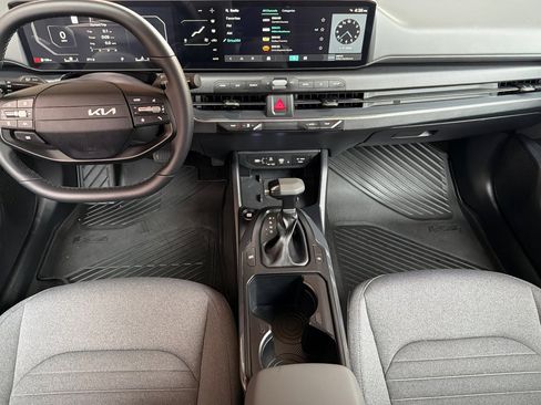 Certified 2025 Kia K4 EX image 13