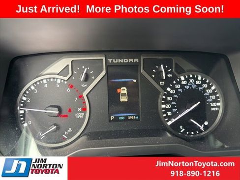 Used 2026 Toyota Tundra SR5 AWD/4WD image 15