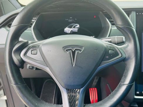 Used 2019 Tesla Model X 100D image 12