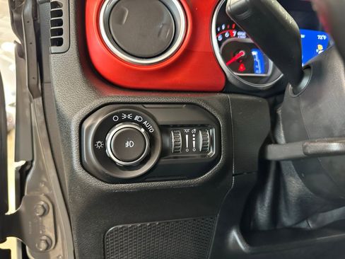 Used 2020 Jeep Wrangler Unlimited Rubicon AWD/4WD image 21
